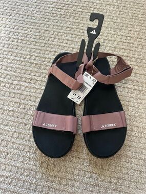 Adidas NWT Terrex Hydroterra Light Straps Dad Sandals US Men 11